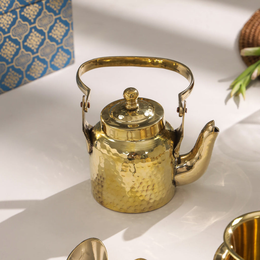 Brass Tea Pot And Davara Set Corporate/Gift Hamper Vedansh Craft