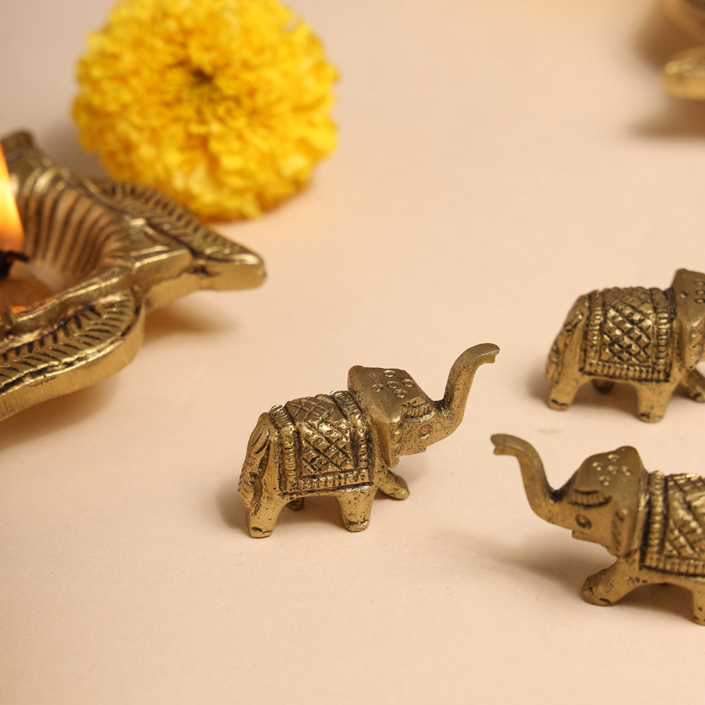 Brass Elephant Statue Set With Gift Box/Hamper Vedansh Craft