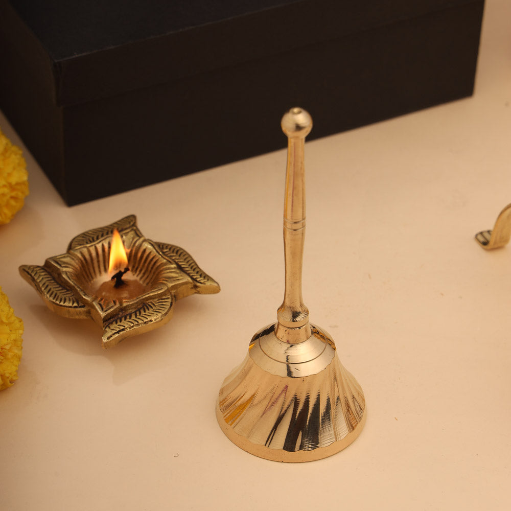 Brass Diya & Handbell Pooja Gift Hamper Vedansh Craft