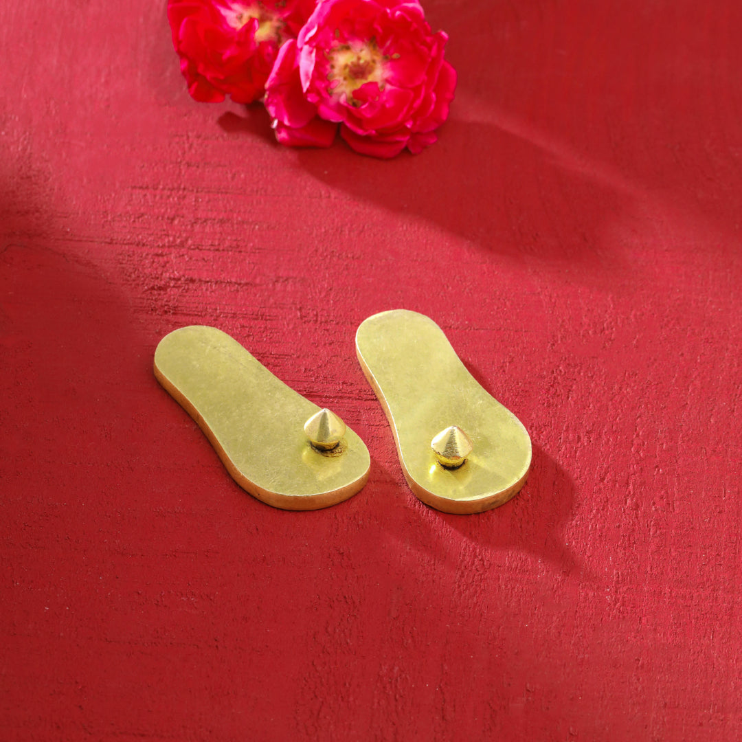 Brass Superfine Charan Paduka (3 Inch) Vedansh Craft