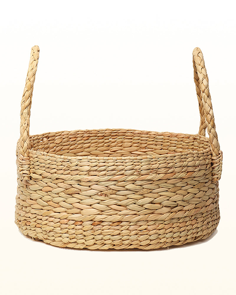 Handwoven Seagrass Round Gift Hamper Basket for Elegant Home Storage and Gifting