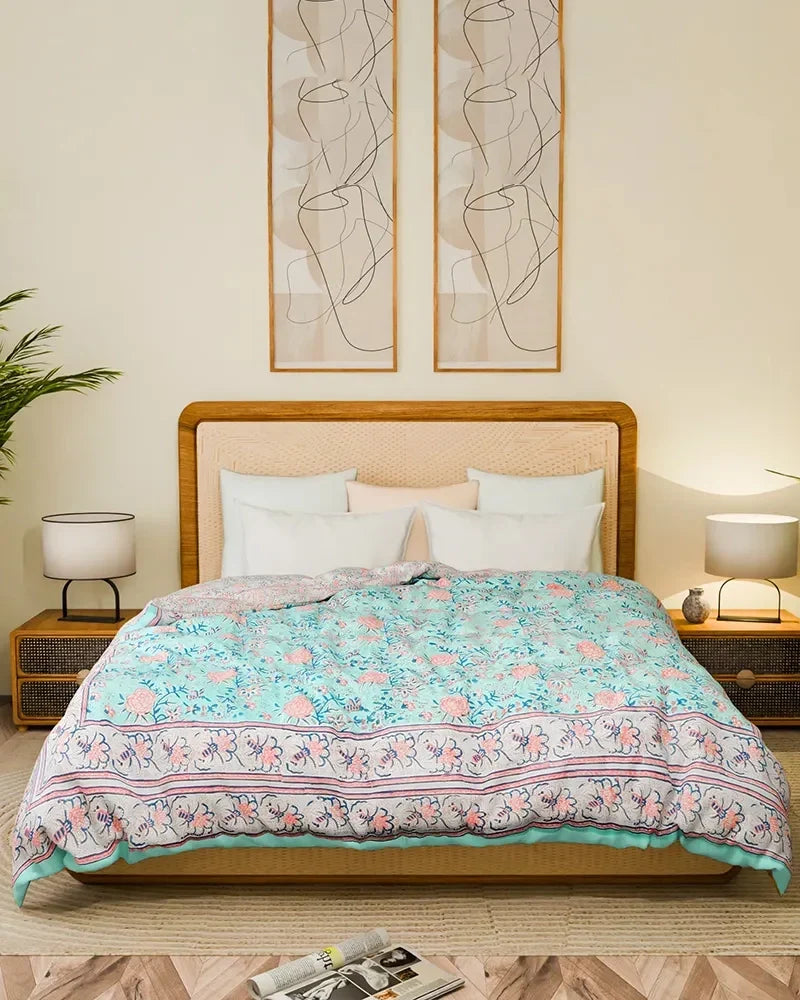 Soft and Fluffy Cotton Comforter for Comfortable Sleeping Experience
