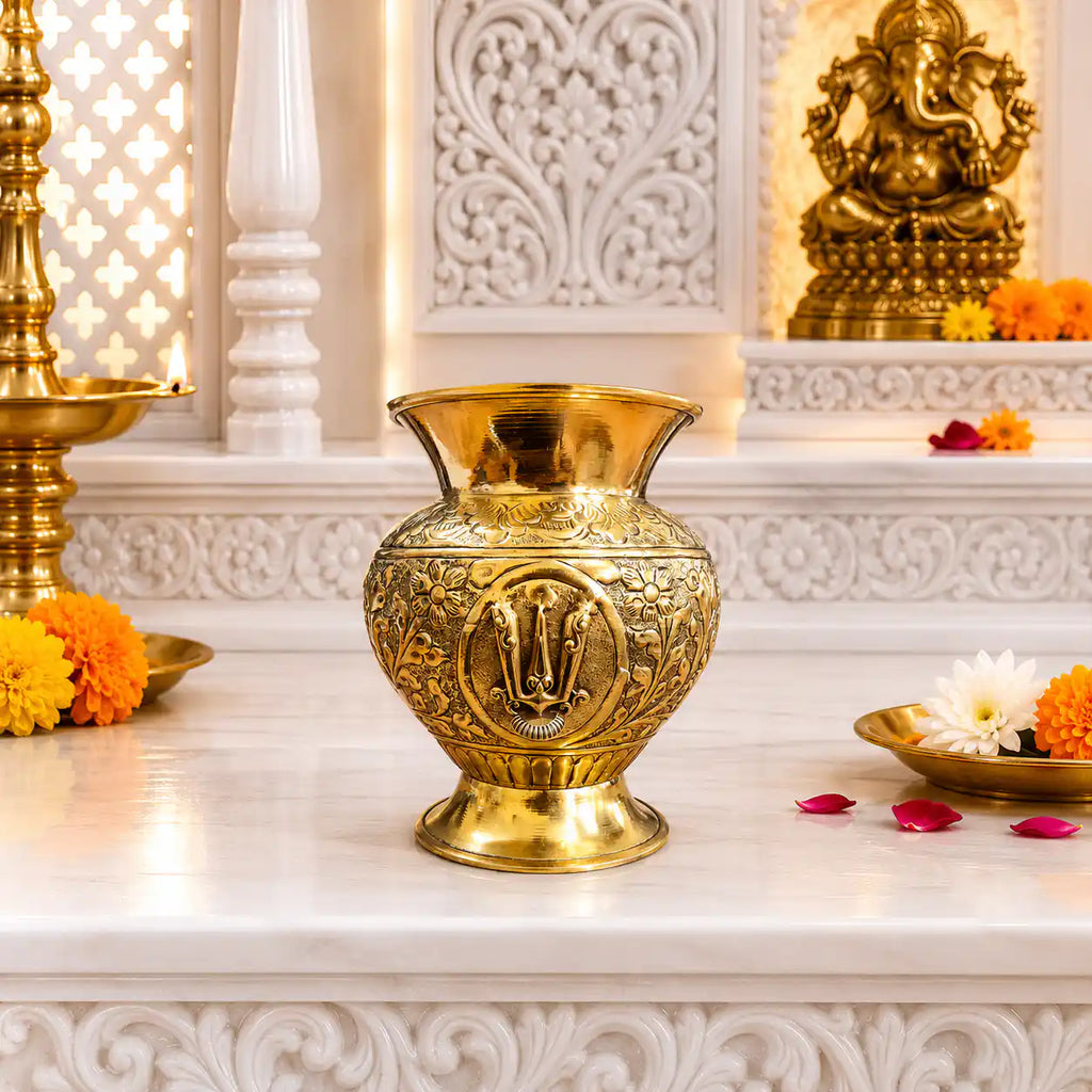Brass Shankh Chakra Namaha Kodam / Kalash Vedansh Craft
