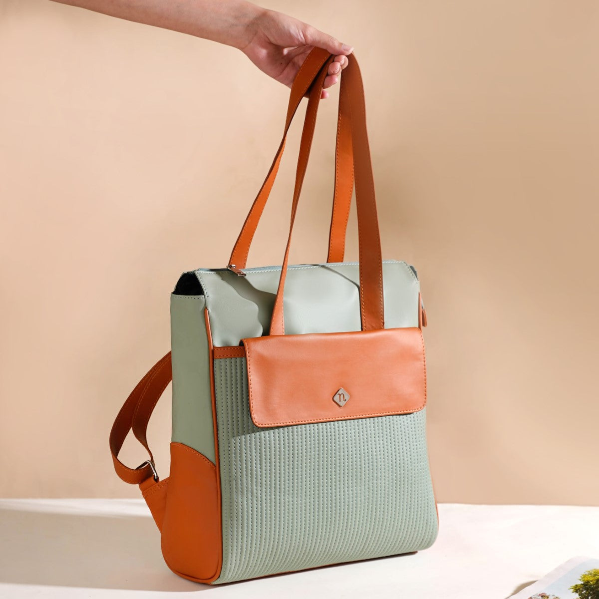 2-In-1 Convertible Tote Bag And Backpack Nestasia