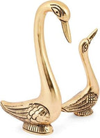 Prince Home Decor & Gifts Love Birds swan metal Showpiece Set - Pair of Kissing Duck ( Golden )