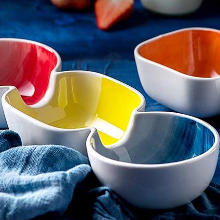 MERRY 3 part snack bowl with wooden handle - blue, yellow & red Nestasia