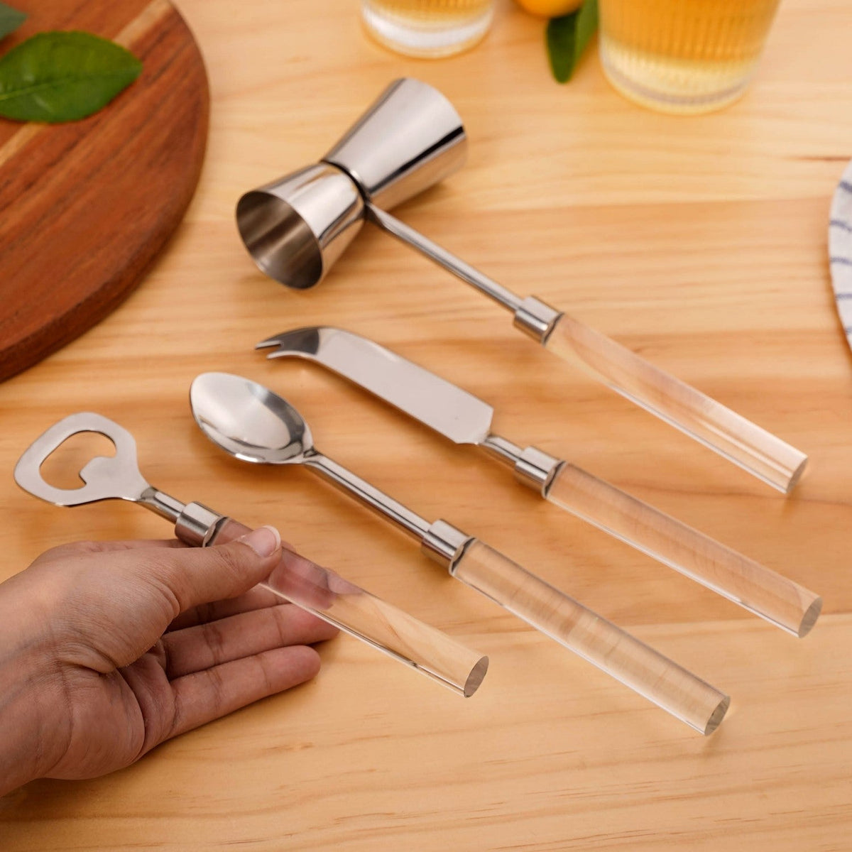 Contemporary Chic 4 Piece Stainless Steel Bar Tool Set Nestasia