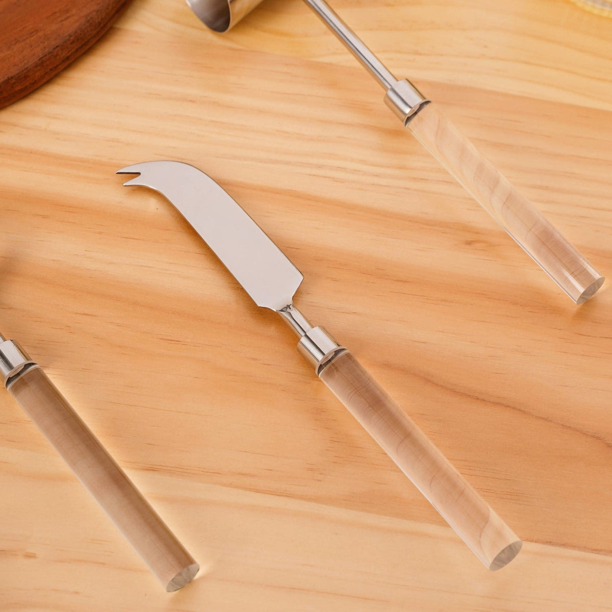 Contemporary Chic 4 Piece Stainless Steel Bar Tool Set Nestasia