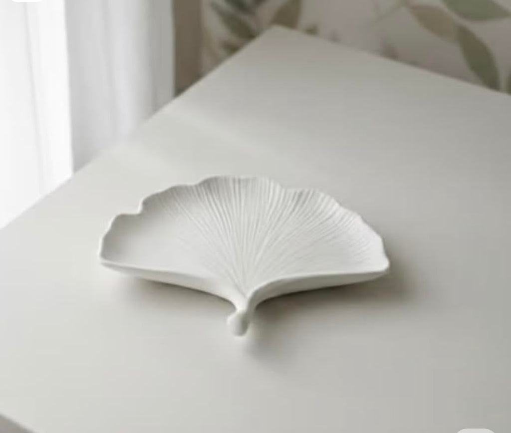 Swecha Studio Handcrafted White Concrete Ginkgo Leaf Tray, Jewelry Organizer, Ring Holder, Keys and Coin Dish, Decorative Vanity Entryway Coffee Table Décor