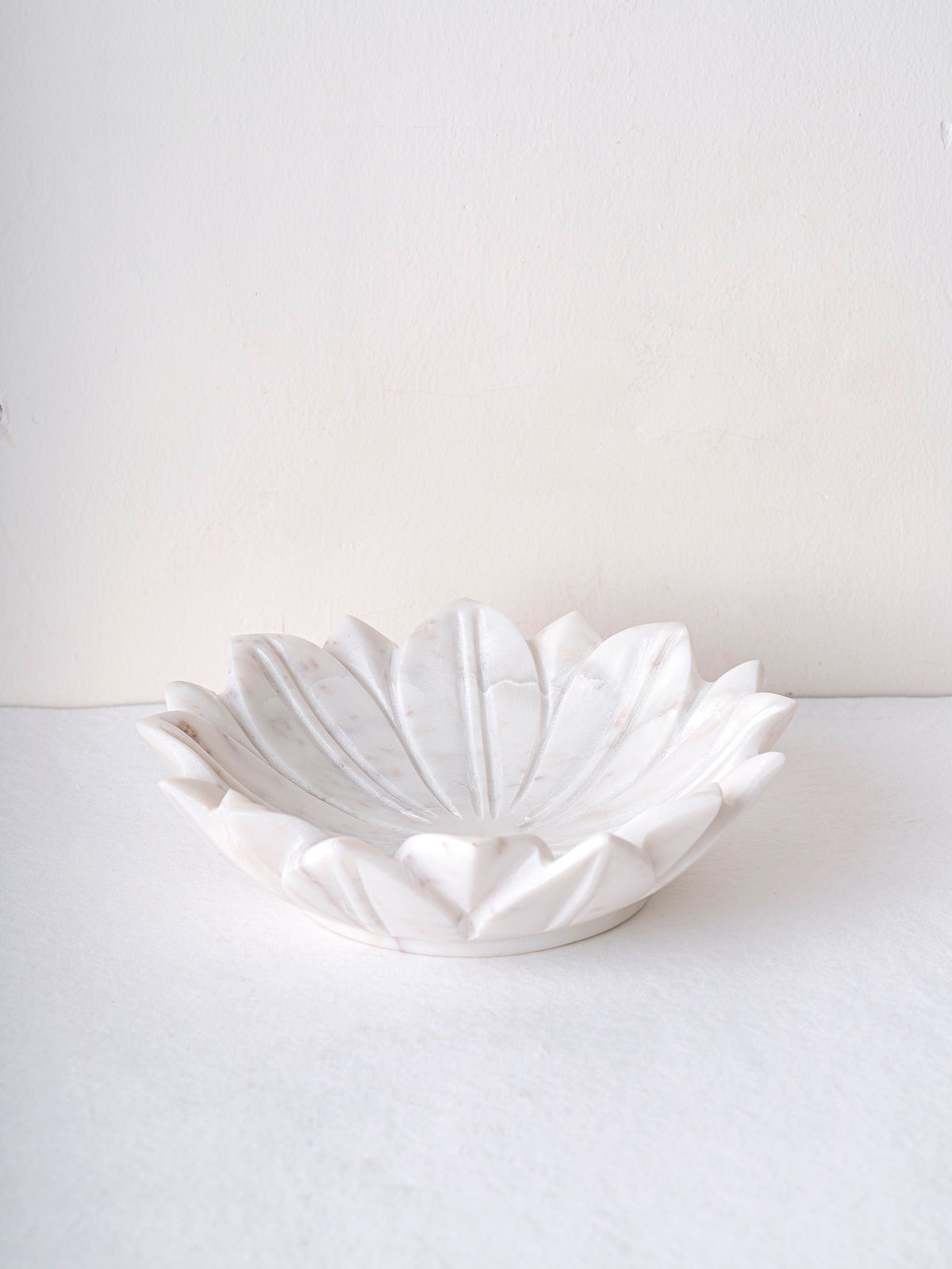 Lotus Marble Bowl Contrast Living