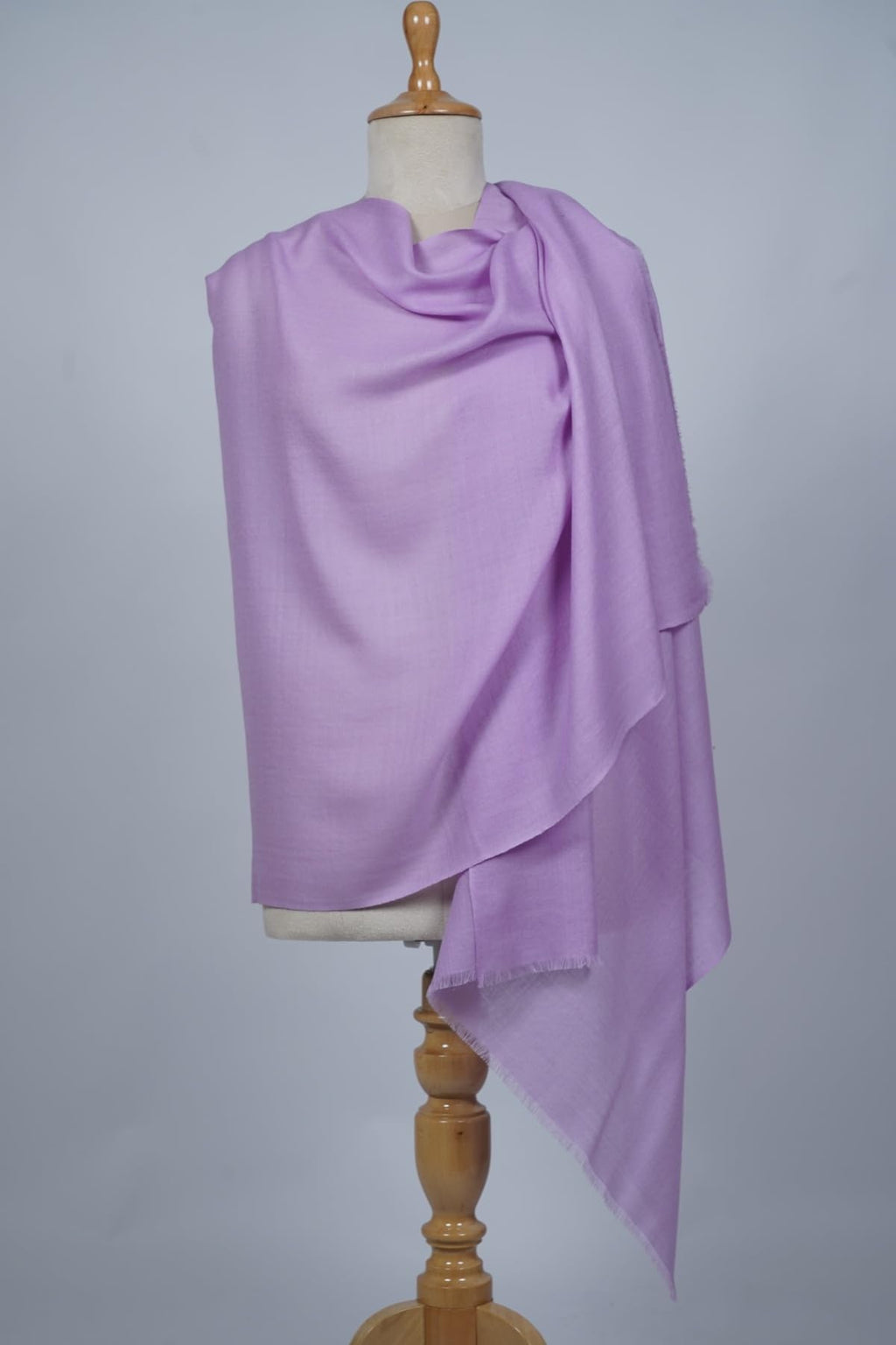 VIC Cashmere Fine Wool Plain Hand-Dyed Stole – Soft, Lightweight Luxury Wrap | Size 70x200cm | VIC-CMS-PLHD04 (Purple)