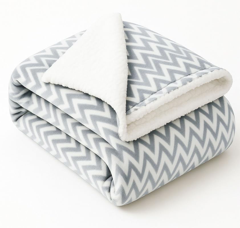 BSB HOME New Born Baby Blanket – All Season 2 Layer Fluffy AC Wrapping Sheet, Ultra Soft Flannel & Sherpa Blanket for Baby Boys & Girls (0–24 Months, 130 x 105 cm, Lightweight Color - Grey White Kafalo