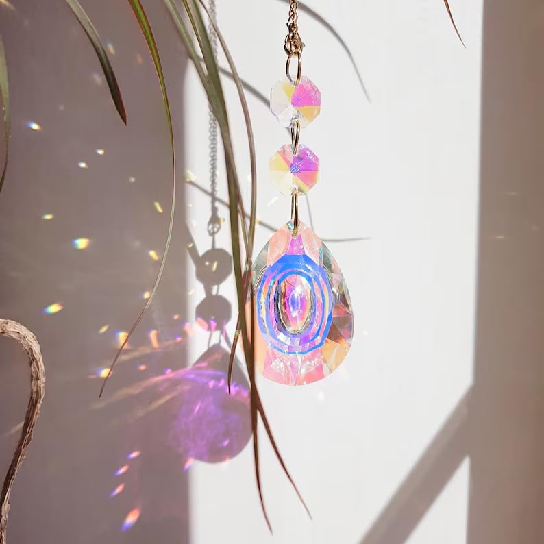 SILVERBILL Crystal Prism Suncatcher Art Hanging Crystal Sun Catcher Prism Ball Rainbow Decor for Christmas Tree Decoration and Car Pendants (5)