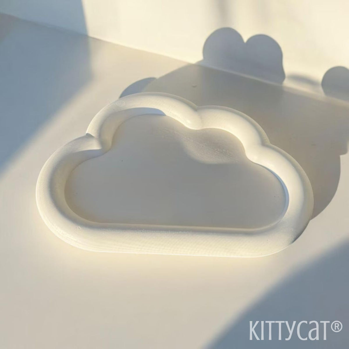 Kitty Cat® Handmade Concrete Cloud Trinket Tray | Jewelry, Makeup & Table Organizer | White Off-White Home Decor | Candle Tray | Multipurpose 16.1×11.3cm (Cloud)