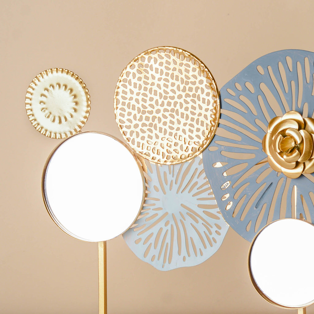 Blue and Golden Table Decor Nestasia