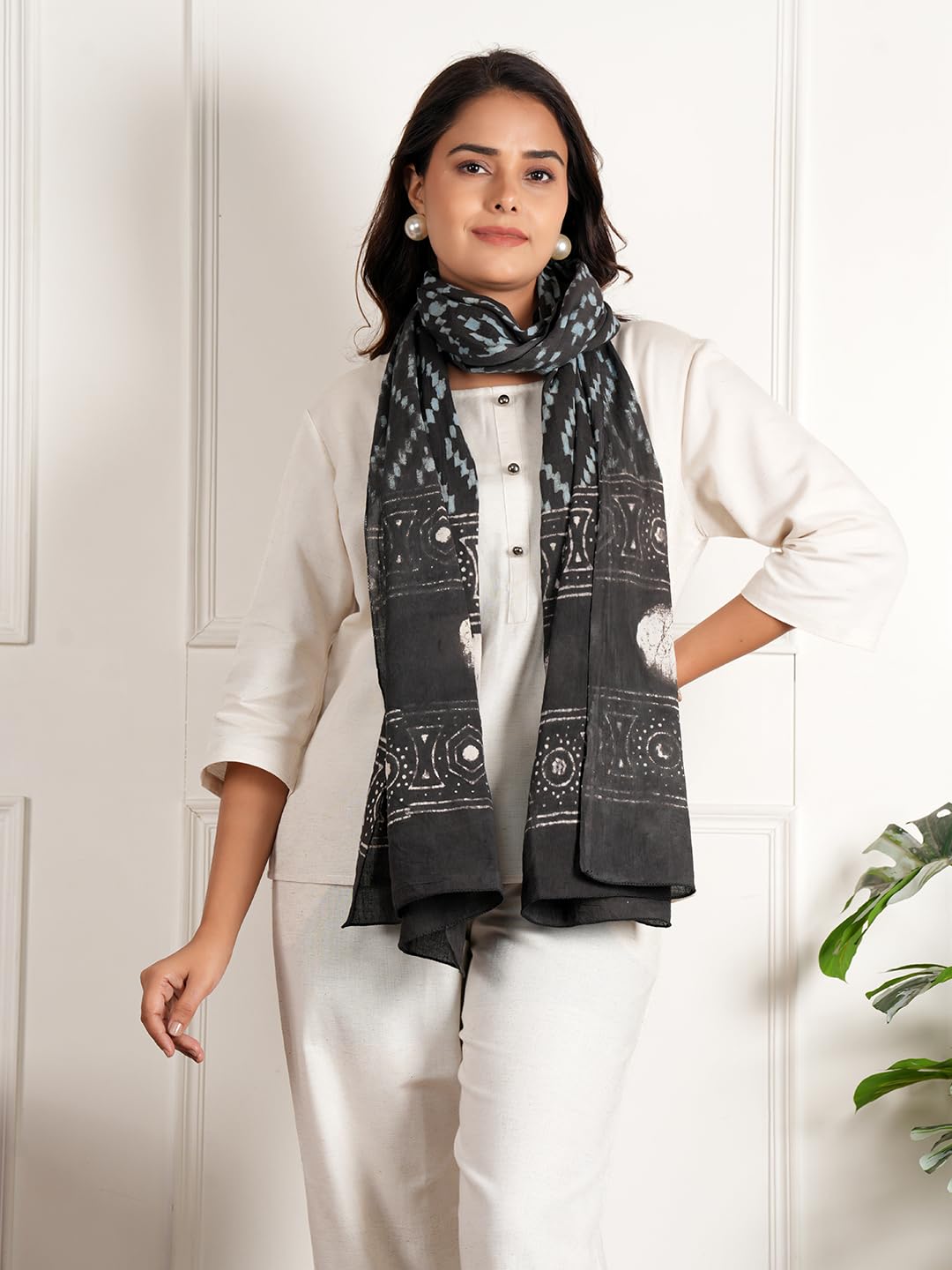 RAI SAHAB Printed Cotton Scarf for Women, Lightweight Soft Scarves Stoles for Summer & Winter(ST-93BLK10)