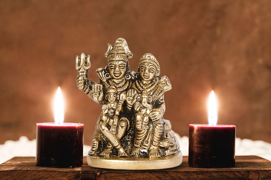 ARTVARKO Brass Shiva Parvati Shiv Parivar Shankar Bhagwan Ganesh Family Idol Statue Sculpture Home Office Temple Puja Decor (Small- 6x3x6.5 cm)