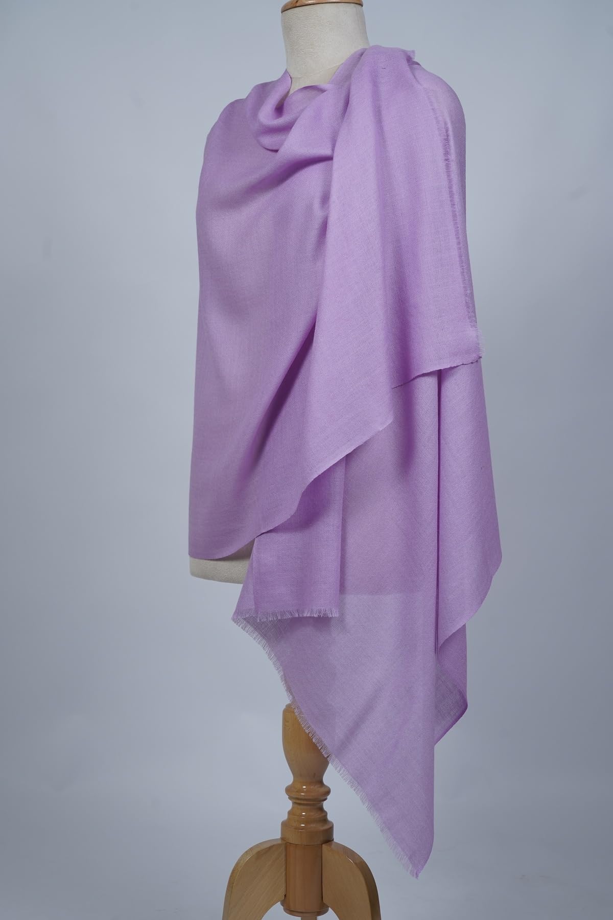 VIC Cashmere Fine Wool Plain Hand-Dyed Stole – Soft, Lightweight Luxury Wrap | Size 70x200cm | VIC-CMS-PLHD04 (Purple)