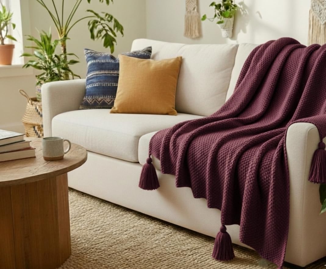 Furnistitchs Plain Solid Knitted Sofa Throw Blanket 50x60 inches / 125x150 cms| Cotton Plain Knit with Tassels | Aesthetic Bohemian Decorative Couch Throws for Living Room & Bedroom (Wine) Kafalo