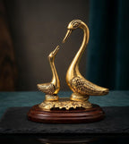 KridayKraft Love Birds Swanset Pair of Kissing Duck Metal Statue,Love for Romantic Gift to Boyfriend,Girlfriend,Decor Your Home,Office,Showcase,Animal Showpiece Figurines.