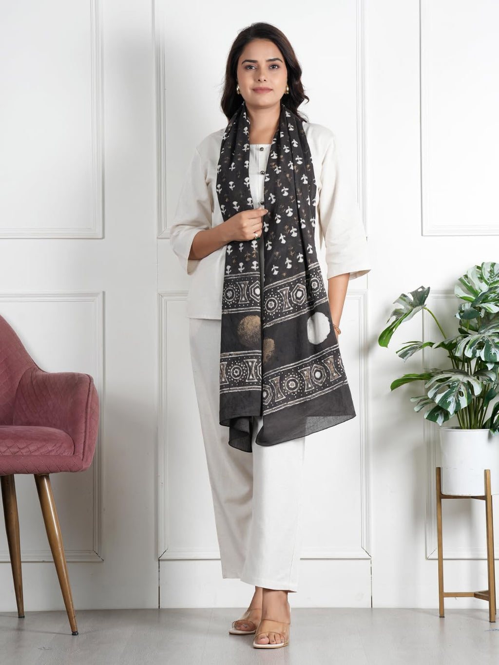 RAI SAHAB Women's Cotton Hand Block Printed Casual Stoles/Scarf(ST-77BLK10)