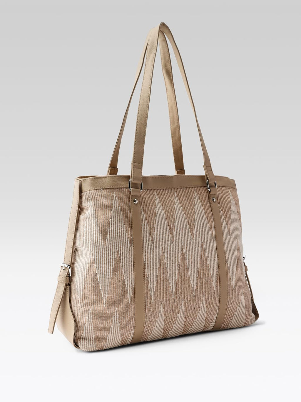 PRIMROSE Chevron Pattern Tote Bag for Women, Black and Beige (Brown)