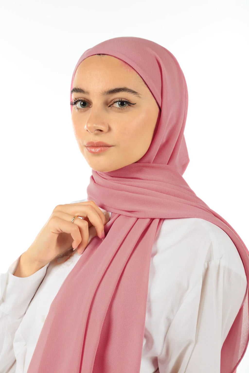 URSHIA MALAYSIAN GEORGETTE HIJAB/DIAMOND GEORGETTE HIJAB FOR WOMEN (NUDE)