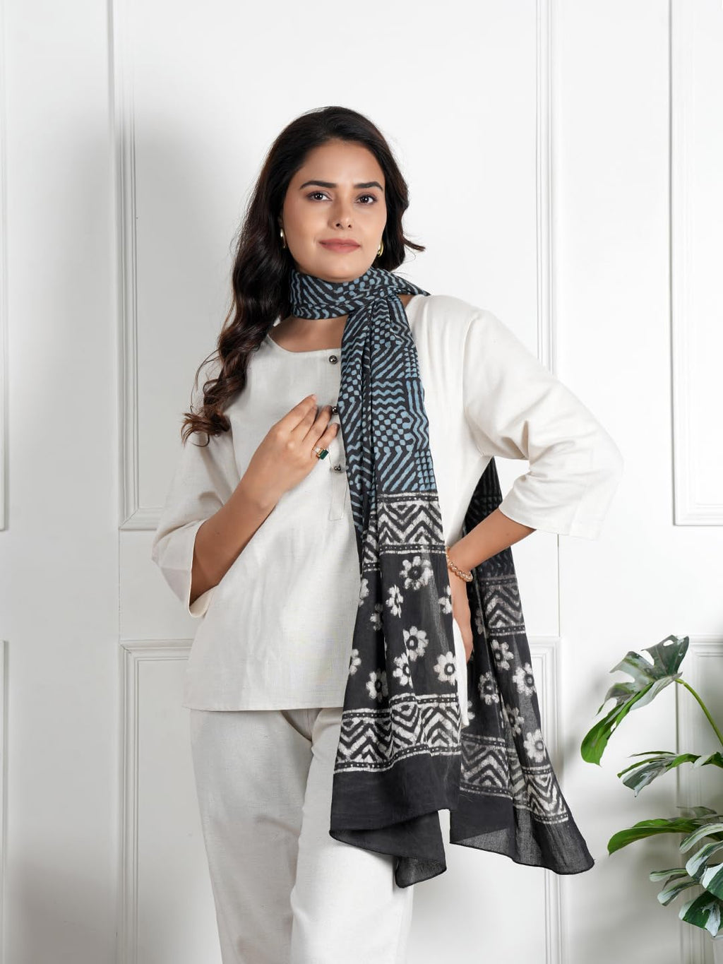 RAI SAHAB Printed Cotton Scarf for Women, Lightweight Soft Scarves Stoles for Summer & Winter(ST-94BLK10)