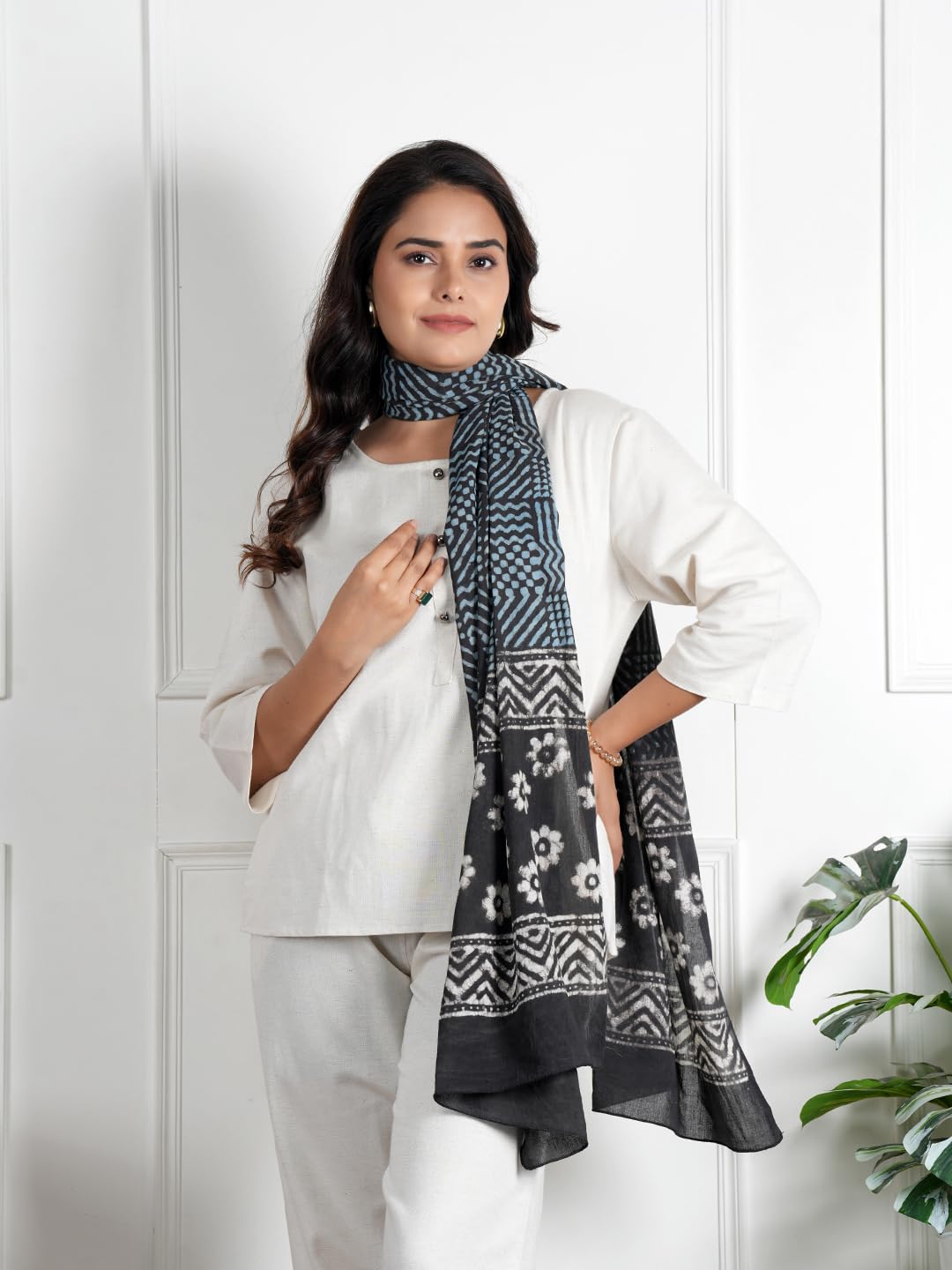 RAI SAHAB Printed Cotton Scarf for Women, Lightweight Soft Scarves Stoles for Summer & Winter(ST-94BLK10)