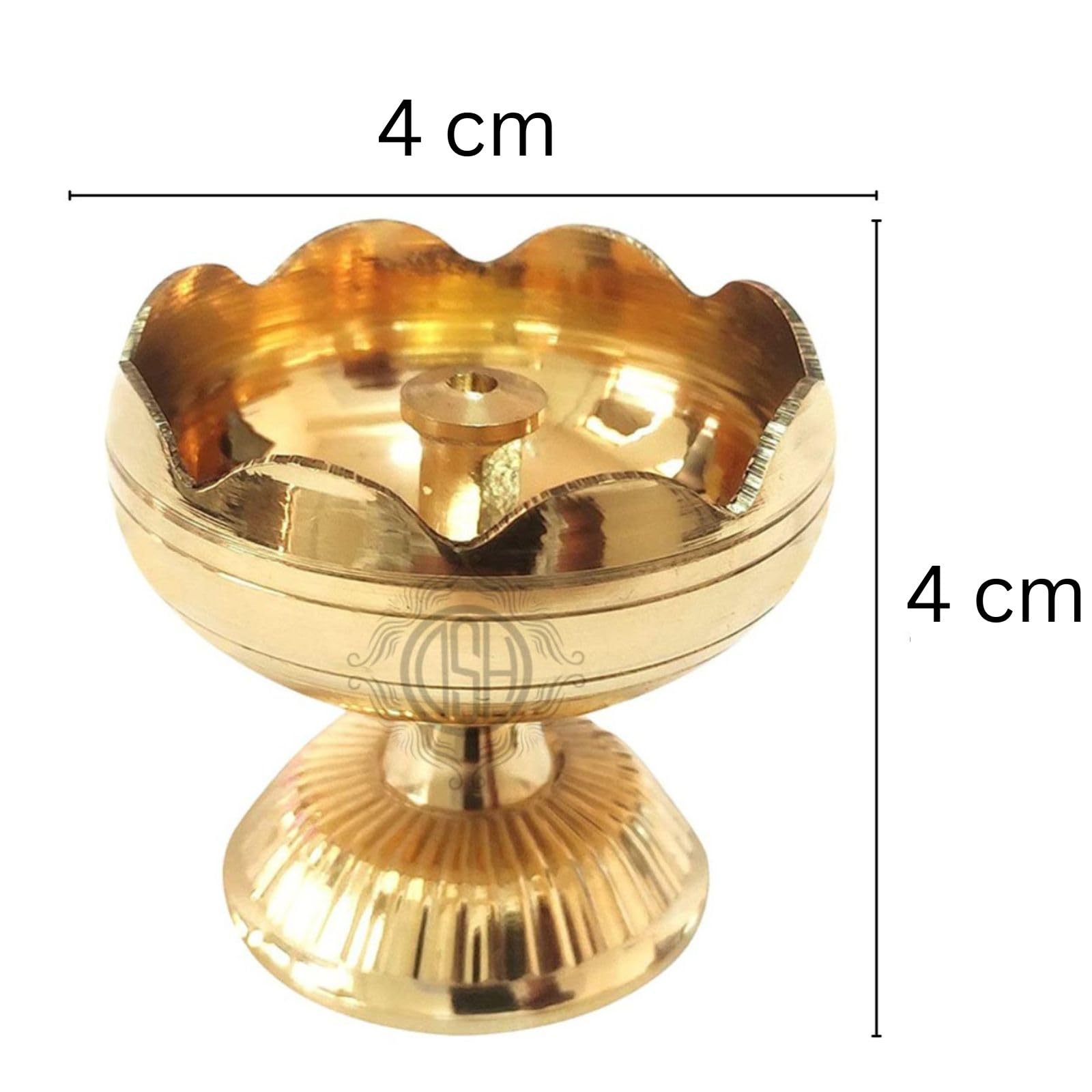Brass Diya Pure Brass Traditional Oil Puja Lamp for Temple, Mandir, Festival Decoration, Home Decor & Diwali Gift (Flower Bloom, Set of 4)