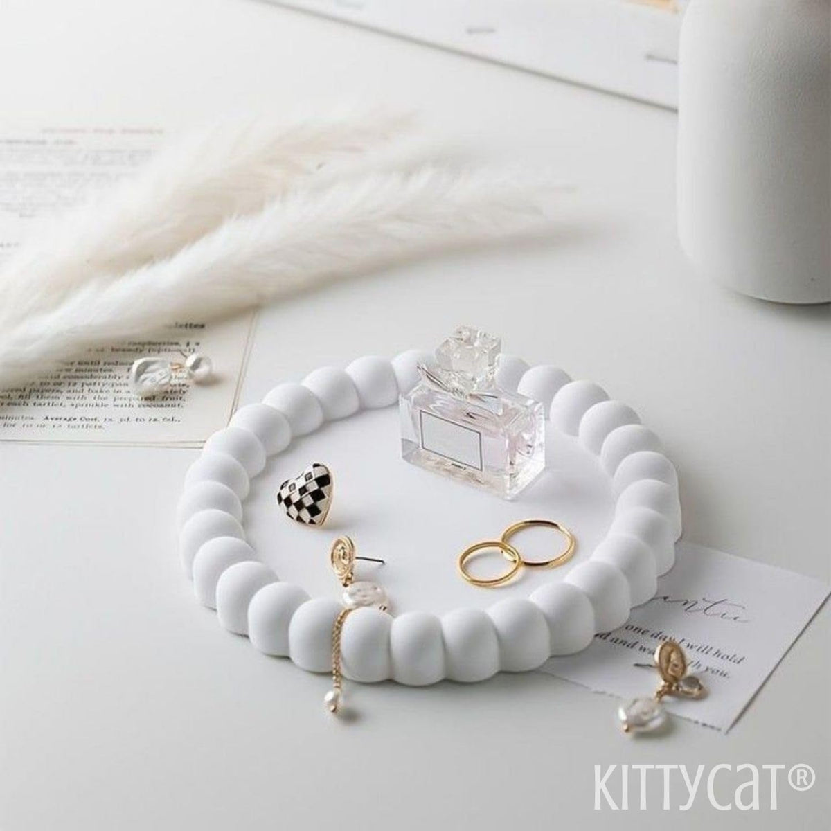 Kitty Cat® Aesthetic Handmade Concrete Bubble Trinket Tray | Off-White Jewelry & Makeup Organizer | Stylish Home Decor, Candle Holder & Multipurpose Table Accessory | Unique (14.3x14.3cm) (Round-1)