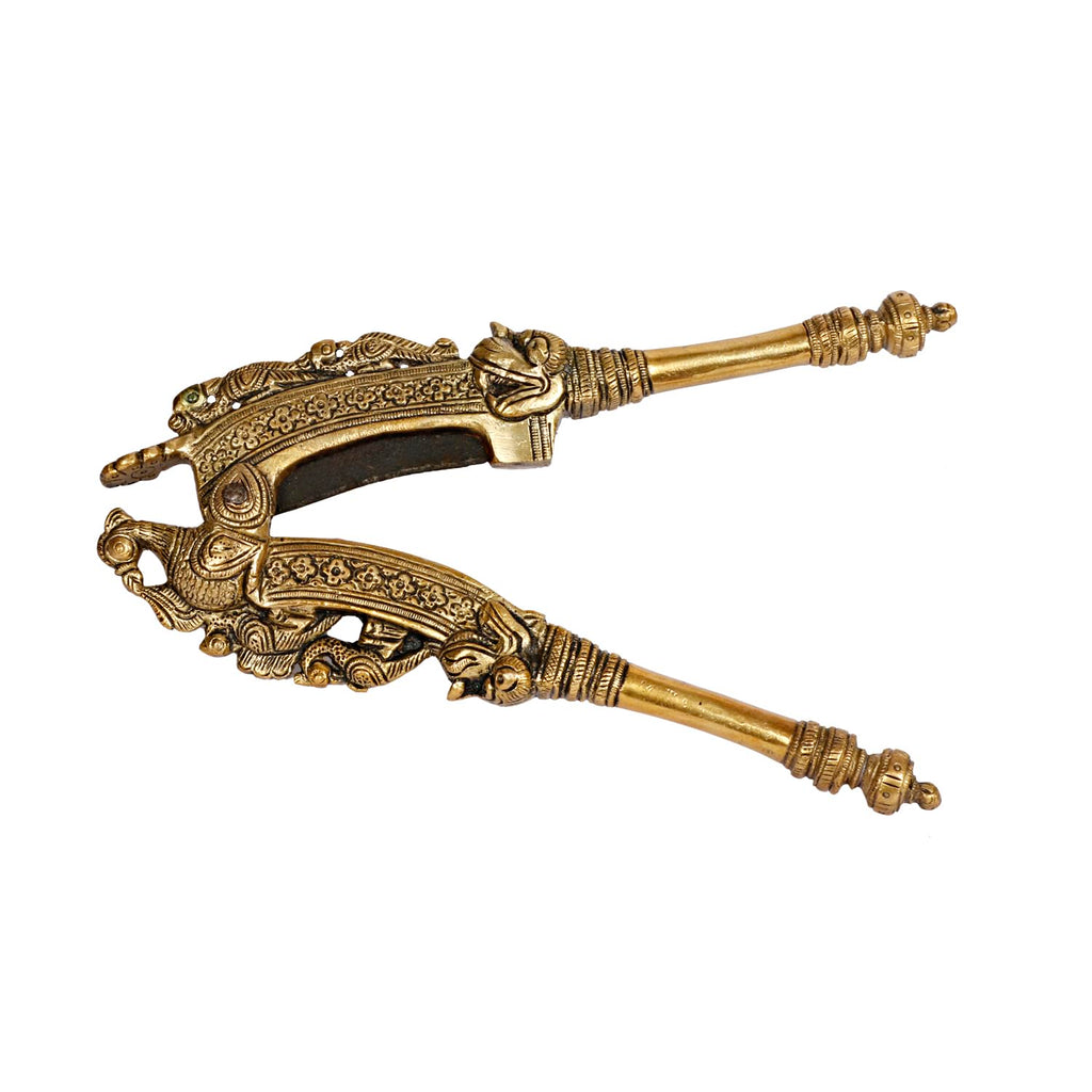 ARTVARKO Brass Peacock Ethnic Designs Nut Supari Betel Cutter/Sudi/Sarota Cracker Akhrot/Walnut Sudi & Adkitta Good Grip 8 Inch