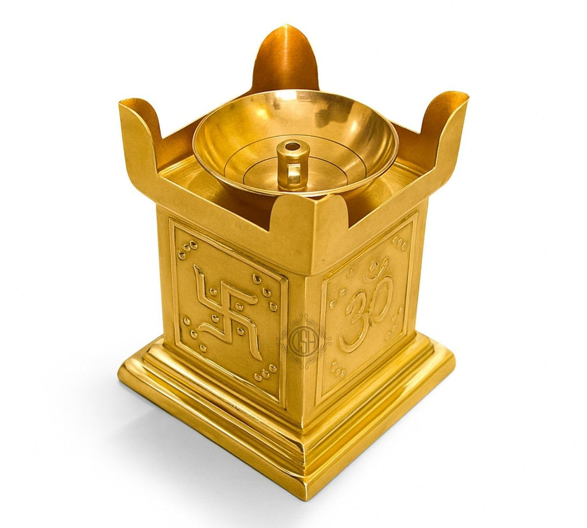 DSH Brass Diya for Puja Pure Tulsi Deepak Oil Lamp for Diwali, Pooja Room, Home Temple Decoration Item.