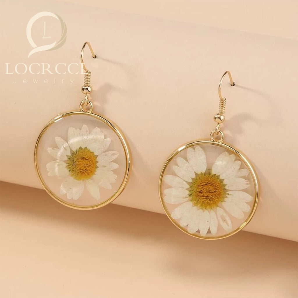 Locrccl Daisy Pressed Flower Earrings - Handmade Resin Real Dried Floral Teardrop Dangle Earring - White Spring Jewelry for Women, Polyester, No Gemstone