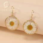 Locrccl Daisy Pressed Flower Earrings - Handmade Resin Real Dried Floral Teardrop Dangle Earring - White Spring Jewelry for Women, Polyester, No Gemstone