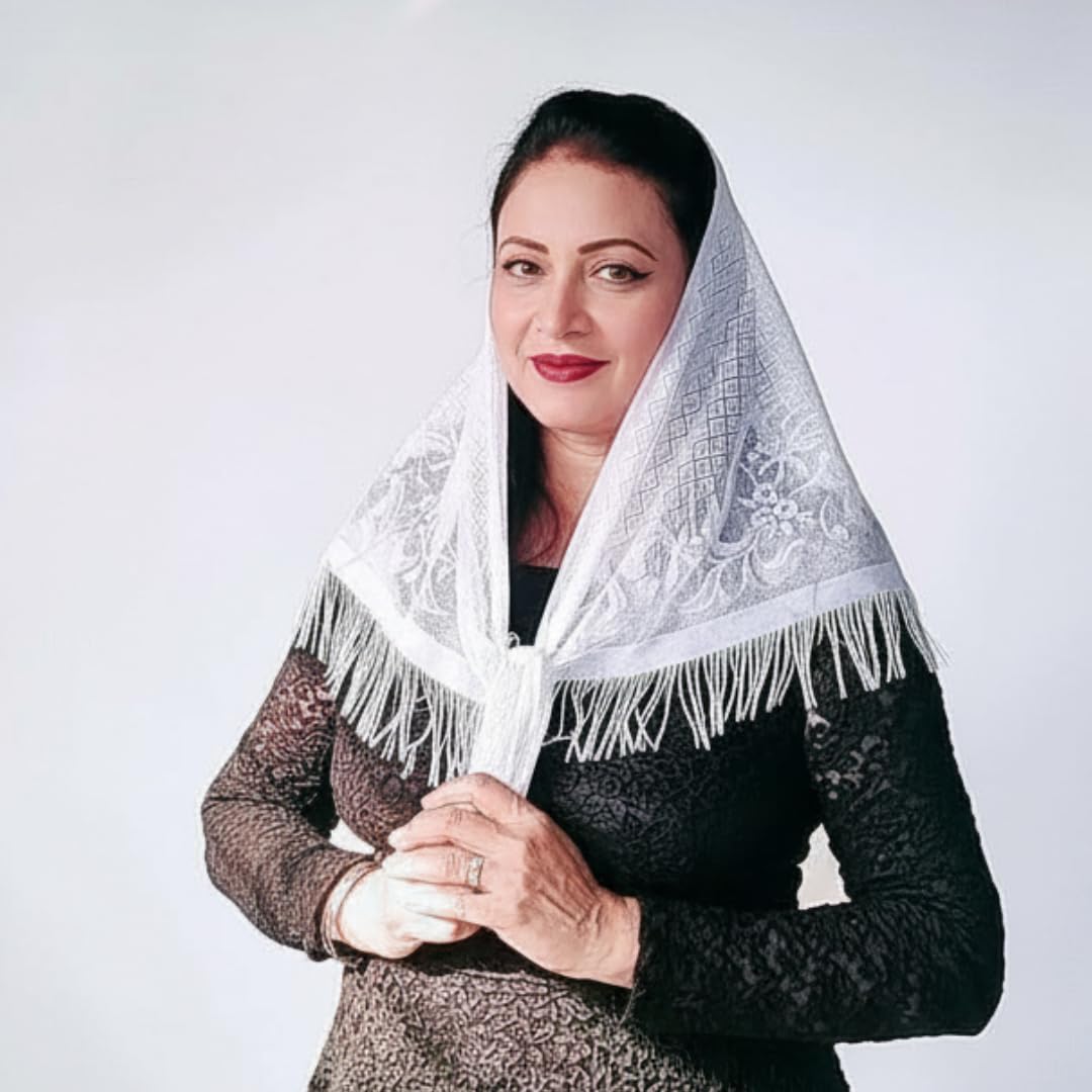 Devino Ora White Lace Triangle Scarf/Shawl with diamond style design (White Diamonds) -1