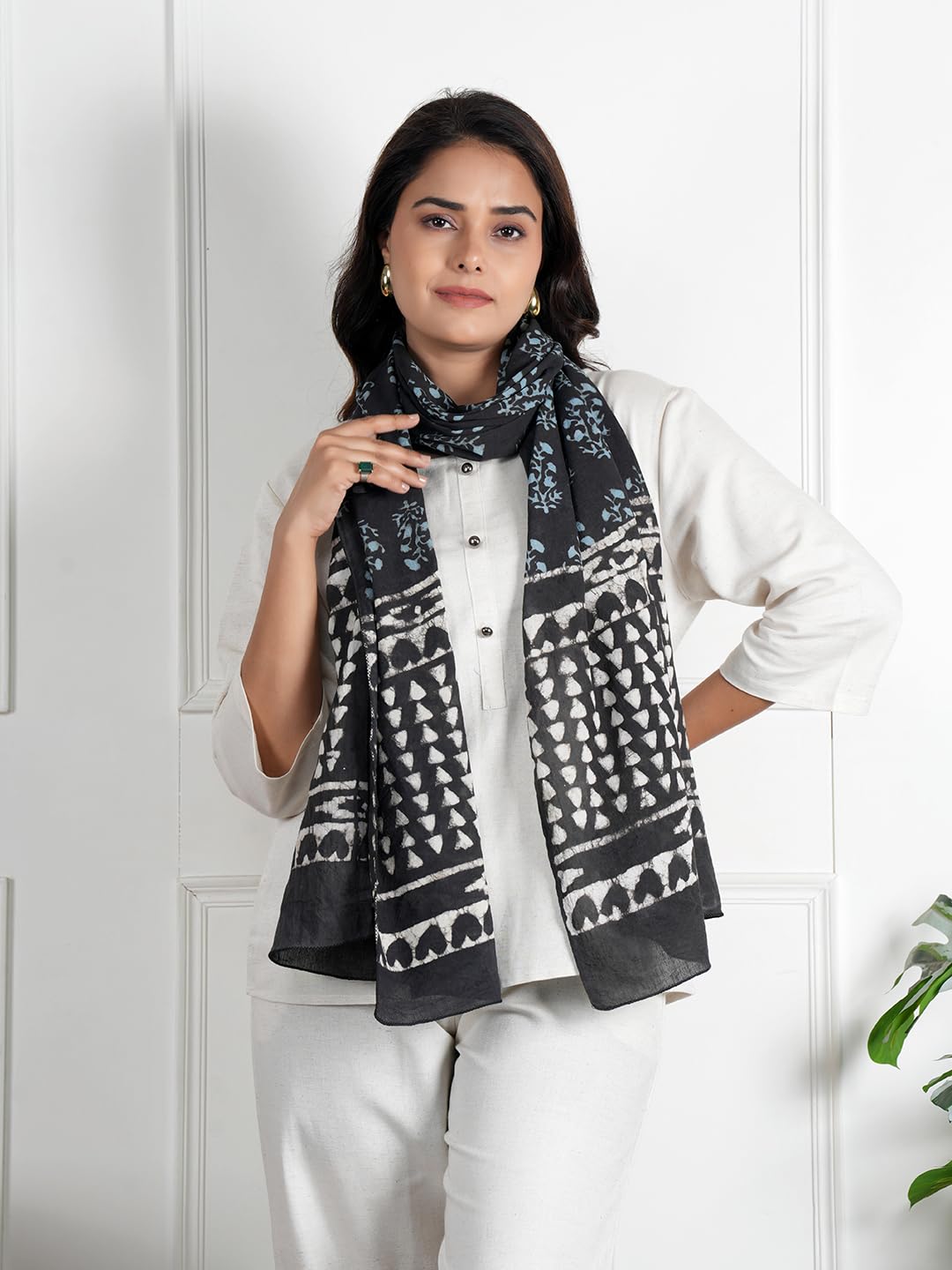 RAI SAHAB Printed Cotton Scarf for Women, Lightweight Soft Scarves Stoles for Summer & Winter(ST-96BLK10)