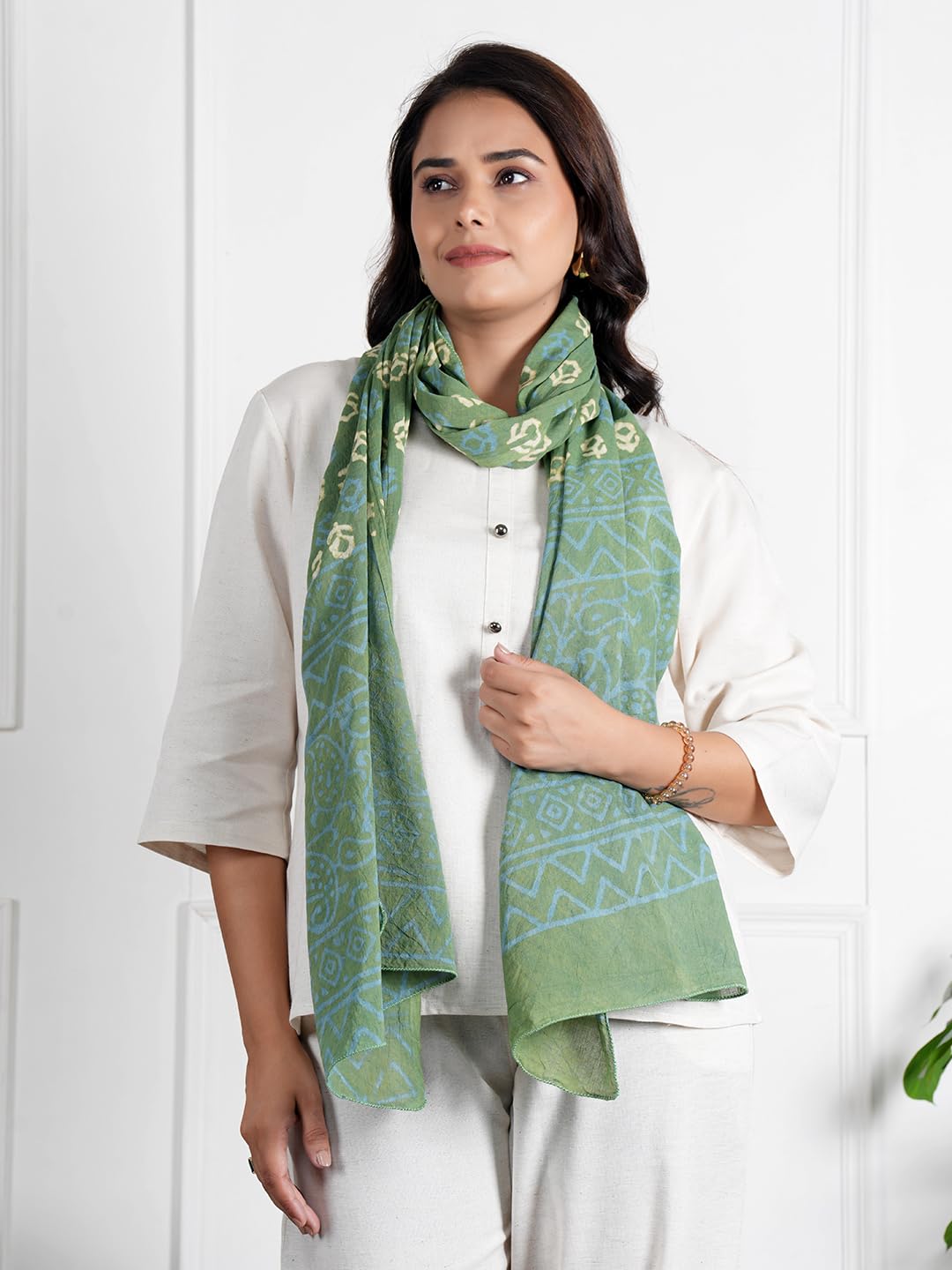 RAI SAHAB Printed Cotton Scarf for Women, Lightweight Soft Scarves Stoles for Summer & Winter(ST-79GRN10)