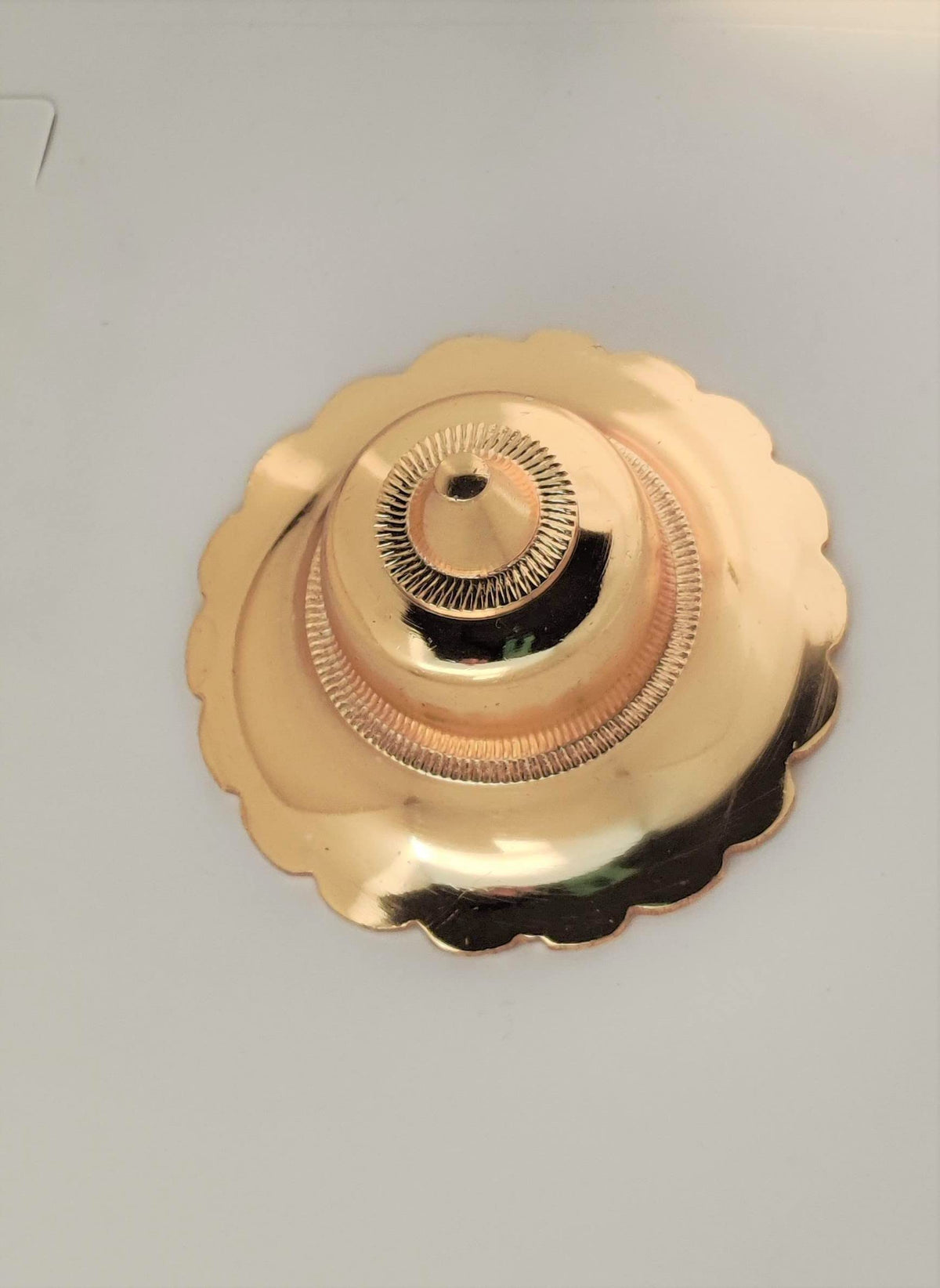 BRASS INDIA Full Brass Temple Floral Dome | Model: 833 | Furniture Decorative Dome |Material: Heavy Brass | Finish : Brass Gold | Size: 3 inches (Small) |Weight: 130 GMS p.p | Pack of (5)