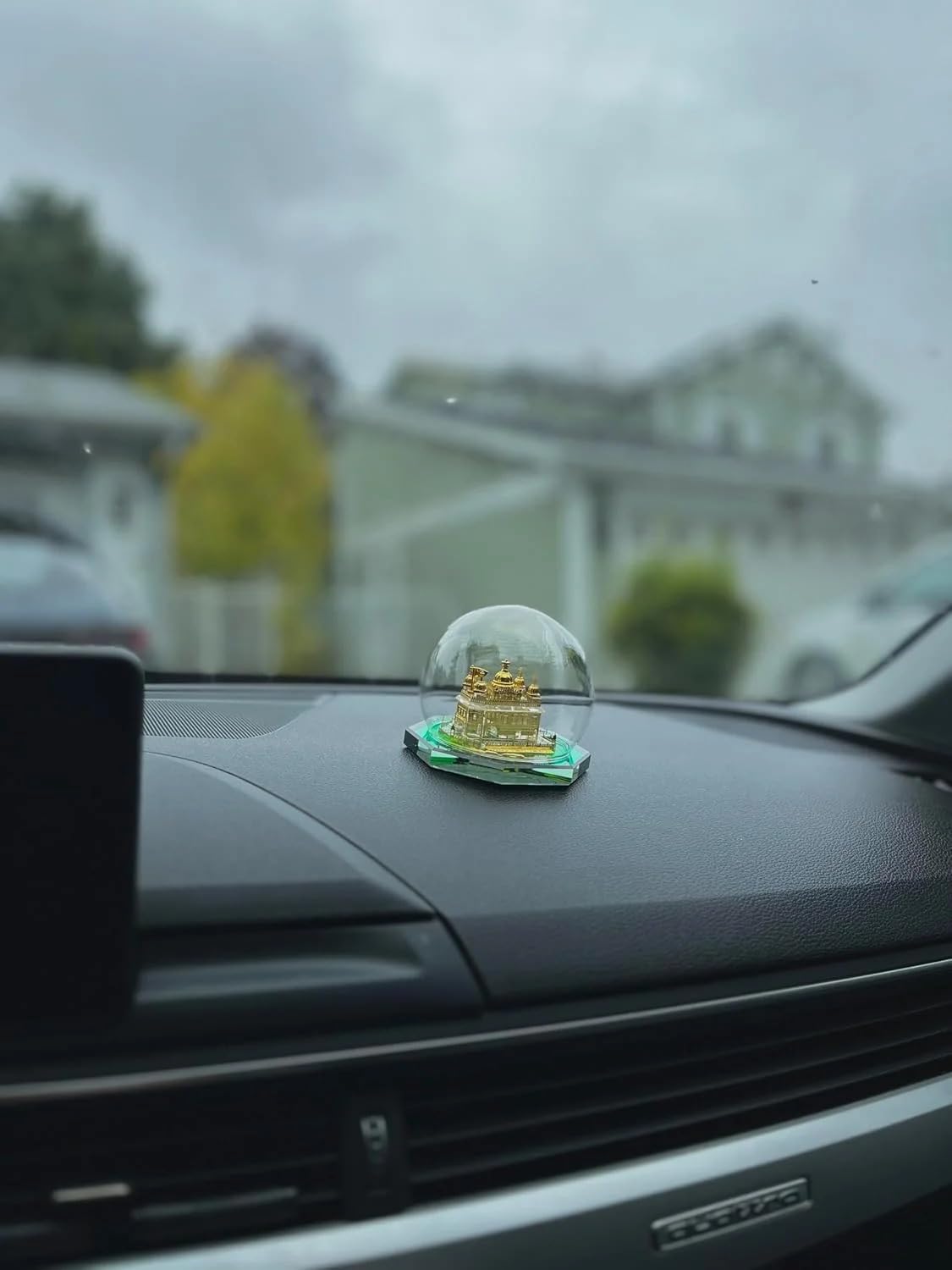 THESIKHCLUB – Premium Golden Temple Model | 24K Gold Plated Miniature Idol (9cm Round) | Shri Harmandir Sahib Replica for Home Decor, Car Dashboard, Diwali & Punjabi Housewarming Gift