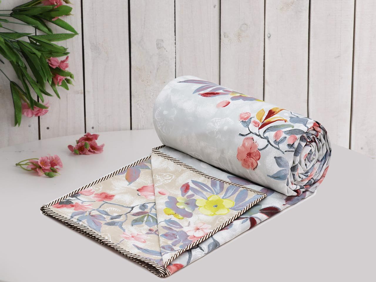 A Brand New - Umi Super Soft Brushed Microfiber Cotton 3 Layer Breathable Single Dohar Lightweight Summer Blanket Dohar 57X87(Inches) 144X220(CM) Flannel Dohar Throws for Bed (Grey Flower) Kafalo
