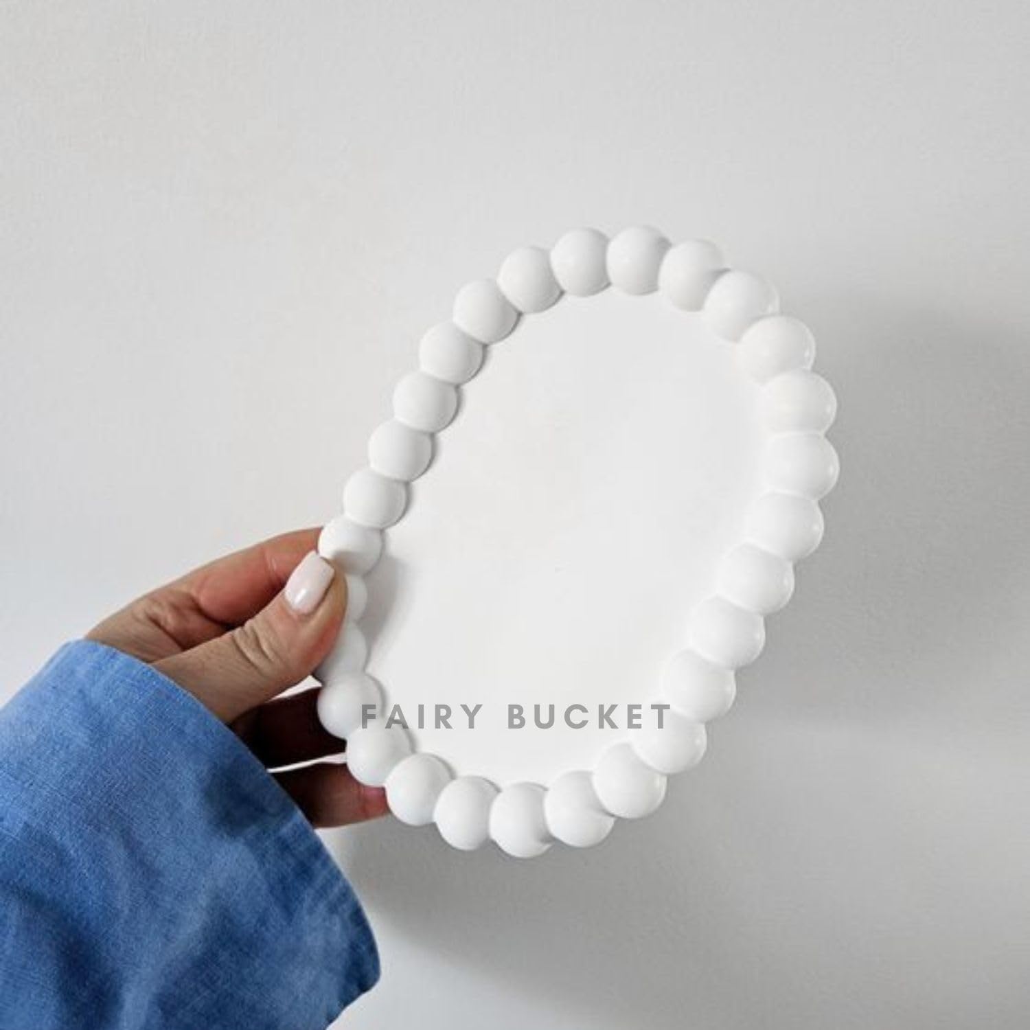 FAIRY BUCKET ™ Aesthetic Handmade Concrete Jewelry Tray Trinket Dish, Decorative Oval Vanity Key Tray for Women, Ring Holder Dish, Cute White Jewelry Plate Bowl Room Decor Aesthetic (Oval)