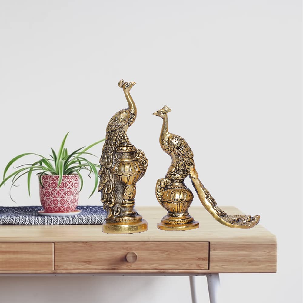 Kridaykraft Peacock Metal Statue,Lovers Peacock Couple Pair Showpiece Statue For Home,Office Decor, Romantic Gift To Boyfriend,Girlfriend,Animal Figurines - 2.76X6.69 Inch, Gold