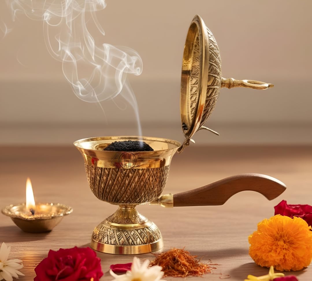 DSH CRAFTING YOUR CURIOSITY Brass Dhuna Loban Burner with Wooden Handle Dhoop Dani Dhooni Decorative Insence Burner Holder and Gift Items (LBN-17-MOONstar)