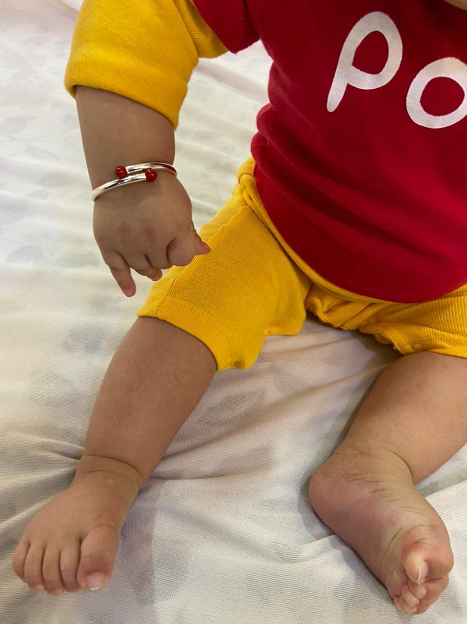 DHRUVS COLLECTION Exclusive 925 Single Piece of Pure Silver Adjustable Unisex Plain Pipe Baby Kada/Bangle with Red Color Balls For New Born Baby Boys and Baby Girls (New Born To 1 Year Baby)