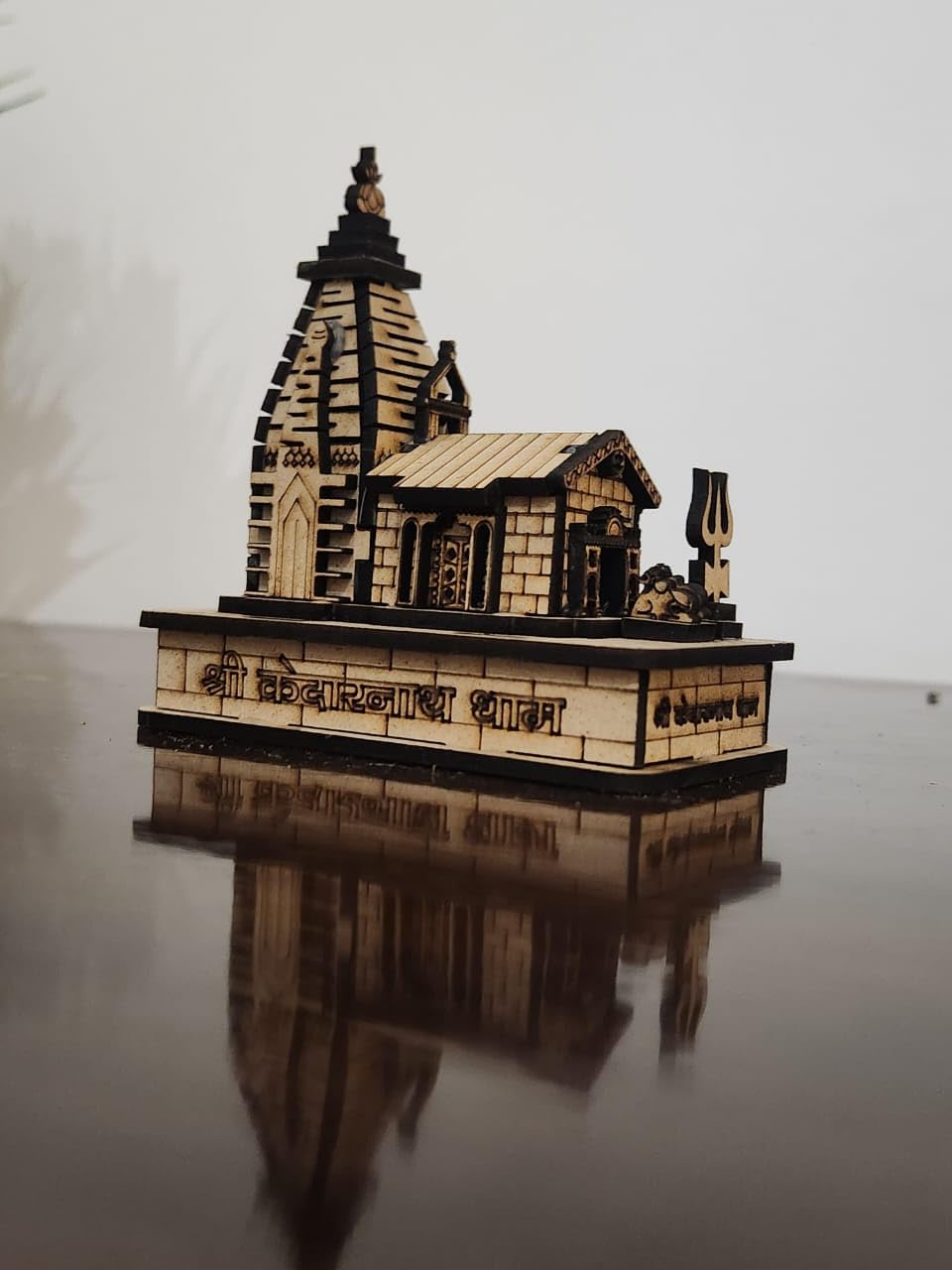 GIFTZORO Kedarnath Temple Wooden Souvenir Decorative Showpiece for Car Deshboard Home, Office | Beautiful Himalayan Kedarnath Mandir | Hand Crafted Wooden Kedarnath Dham
