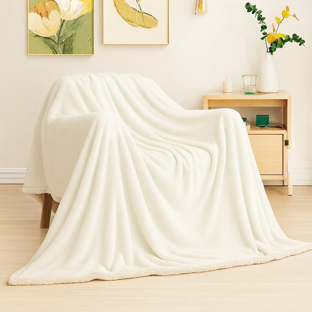 VAS COLLECTIONS Premium Sherpa Flannel Blanket | 480 GSM Ultra-Soft Plush Heavyweight Heavy Winter Comforter | Warm Double Bed Blanket for Winter (88×88 Inches, 3200 g) (Off White, Double (3200 g)) Kafalo