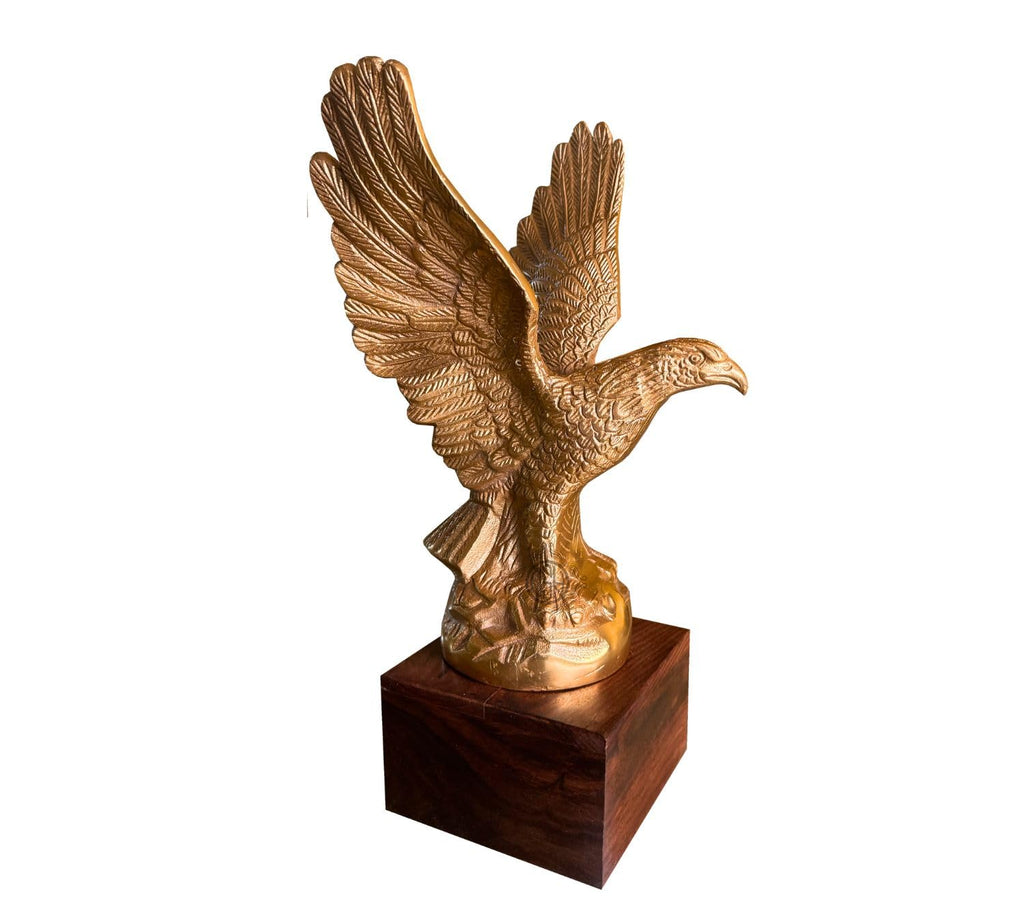 DSH DSH Flying Eagle Statue Sculpture Decorative Handmade Garuda Statue for Home Decor Office Table Decoration Handcrafted Showpiece (Large)