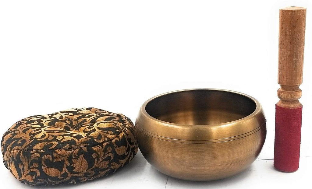 Artvarko Singing Bowl Brass Deep Sound Plain Traditional Tibetan Bowl with Cushion and Mallet for Stress Relaxation Meditation Healing 6 Inches