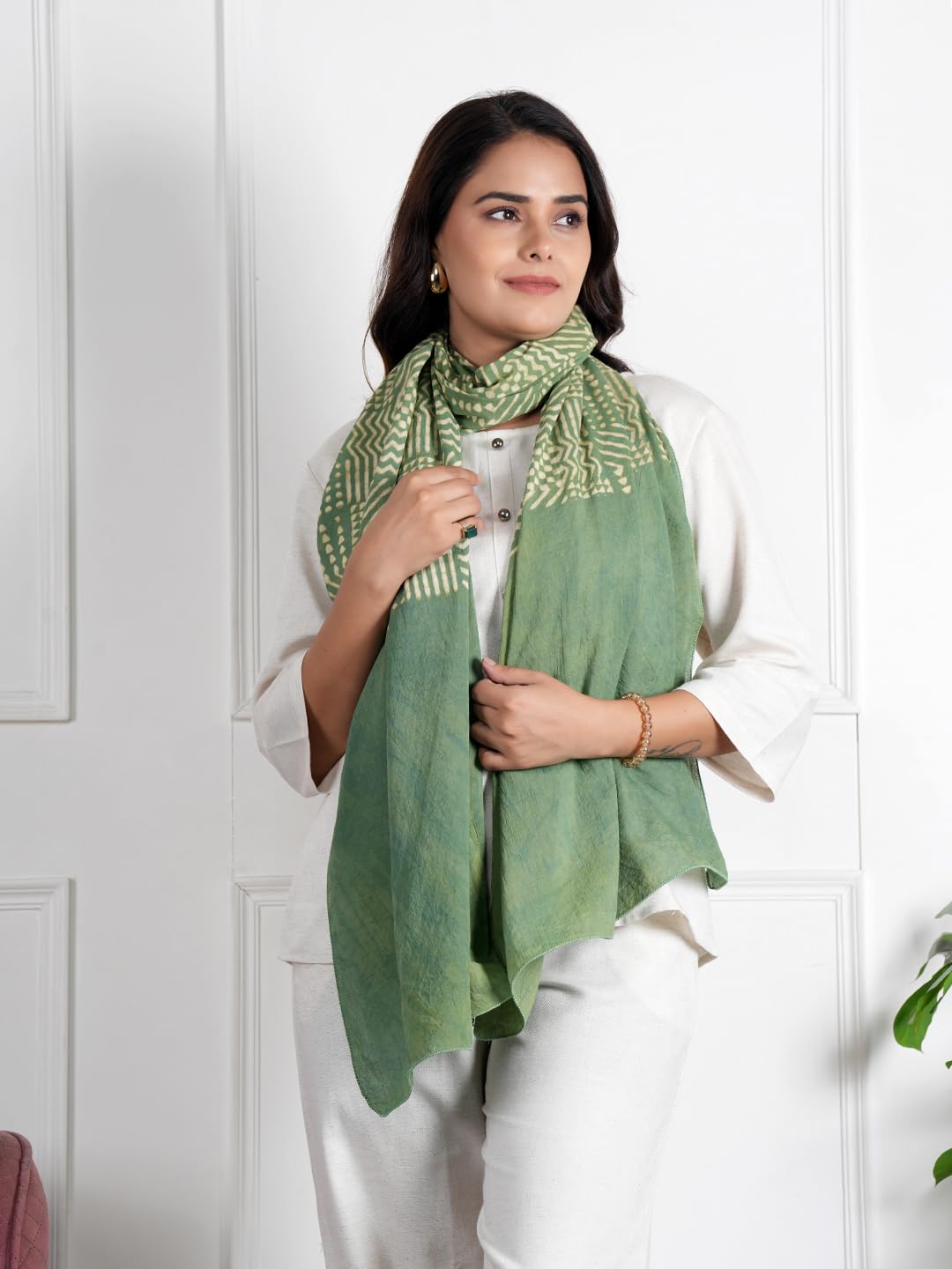 RAI SAHAB Fancy Scarf Lightweight & Comfortable for All Seasons(ST-70GRN10)